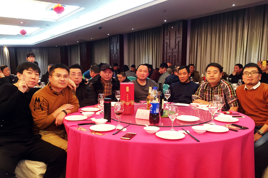 贏戰(zhàn)豬年、共創(chuàng)輝煌--山美股份隆重舉行2018年度表彰大會暨2019迎新年會