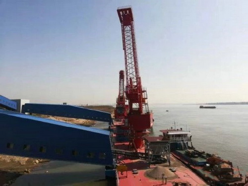 湖北一永久性砂石集并中心建成，總投資約2.5億元，年設(shè)計吞吐量360萬噸